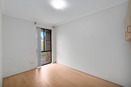 Large Family Home Located in Willetton Primary & High School Zone - Photo 5