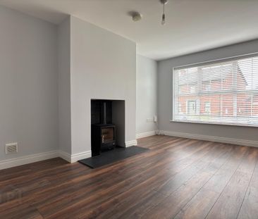 48 Beechcroft, Lurgan, BT66 7GL - Photo 1