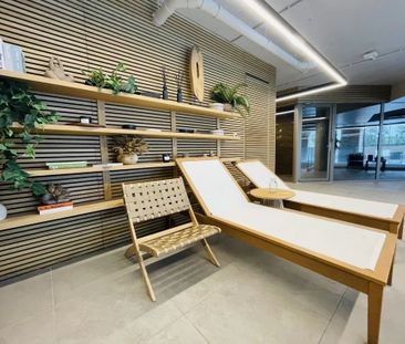 3 Bed Flat, Luxury Duplex Penthouse Baddiel Hous, NW10 - Photo 3