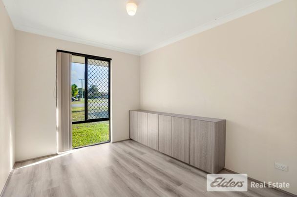LARGE BLOCK, WITH SIDE ACCESS AND A WORKSHOP - Photo 1