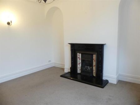 3 bedroom terraced house to rent - Photo 4