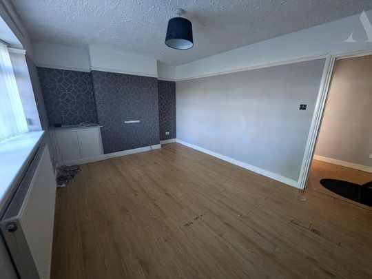 3 bedroom end of terrace house to rent - Photo 1