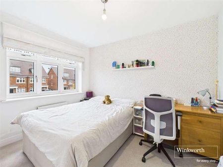 Freshers Grove, Earley, Reading, Berkshire, RG6 - Photo 4