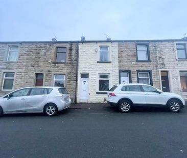 2 bed terraced house to rent in Shale Street, Burnley, BB12 - Photo 5