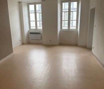 Location Appartement 2 pièces 45m² LAVAL 53000 - Photo 6