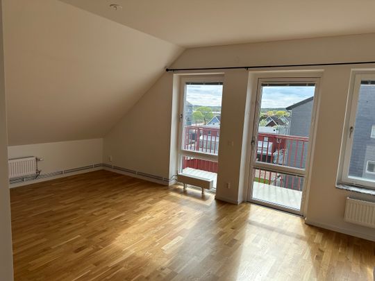 Safirgatan 16-1rok(lgh 1341) - Photo 1