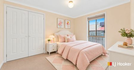 Spacious Family Living with Two Living Areas in Narre Warren South - Photo 5