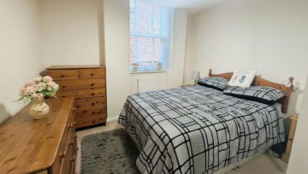 2 bedroom apartment to rent - Photo 3