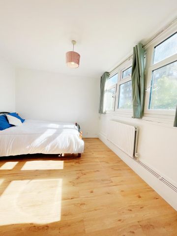 4 bedroom flat share to rent - Photo 3
