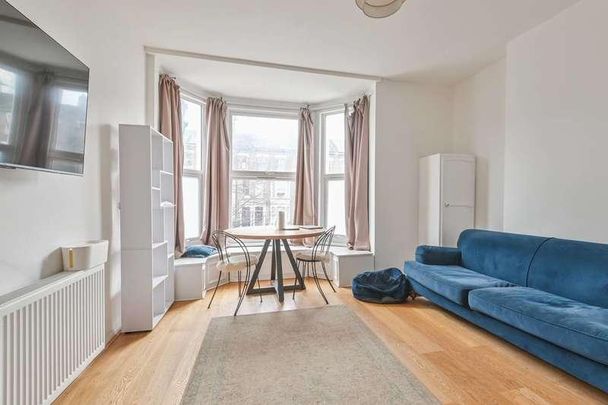 Finsbury Park, Finsbury, N4 - Photo 1