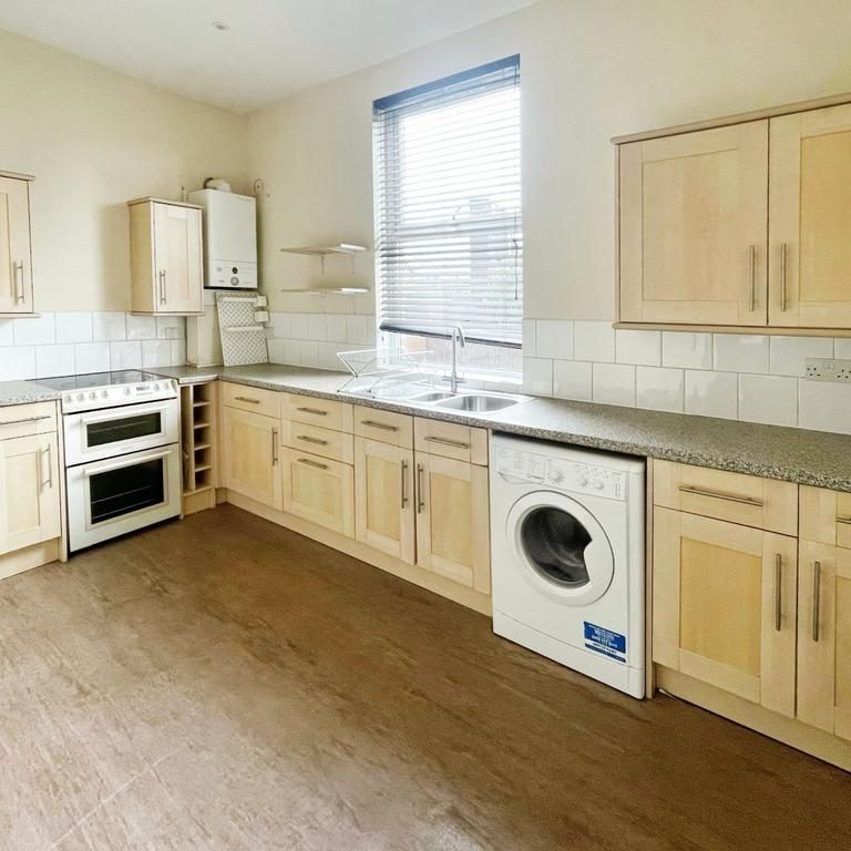 1 bedroom flat to rent - Photo 1