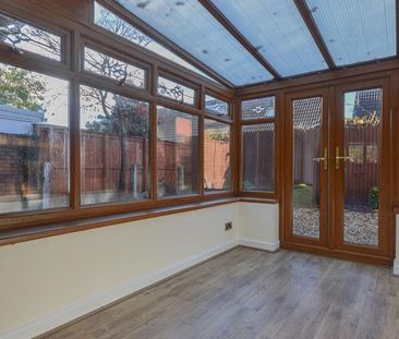 2 bedroom property to rent - Photo 4