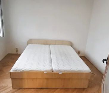 Pronájem bytu 3+1 s balkonem - Velké Opatovice - Photo 1