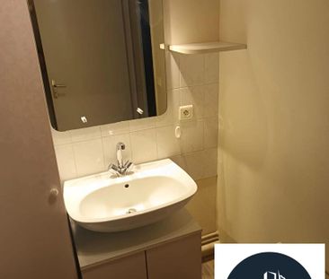 Location Appartement 2 pièces 46m² MAINTENON 28130 - Photo 4