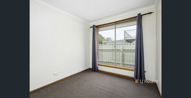 Low Maintenance Unit - Photo 1