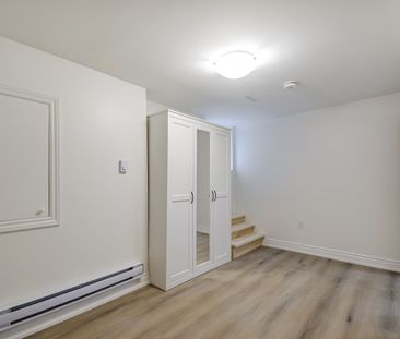 For Lease - 277 Mississaga Street Unit# LOWER, Oakville, Ontario - Photo 1