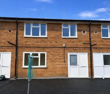 2 bedroom maisonette to rent - Photo 1