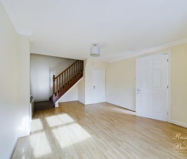 2 bedroom terraced house to rent - Photo 2