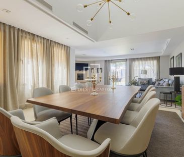 Stunning townhouse with garden and private pool for rent in Mistral... - Foto 4