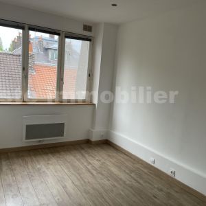 Location Appartement 3 pièces 64m² ROUBAIX 59100 - Photo 2