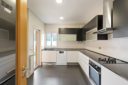 3 Bedroom House with swimming pool, Tires, Cascais - Photo 4