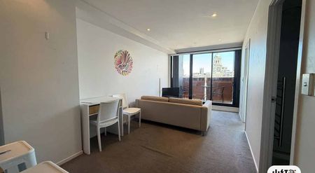 Stylish 2BR City Centre Oasis - Photo 2