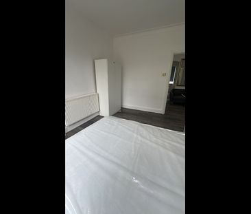 Room in a Shared House, Hendale Avenue, NW4 - Photo 5