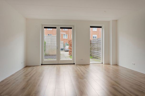 Huis te huur: Hyacinthstraat 214 9713 XL Groningen - Photo 1