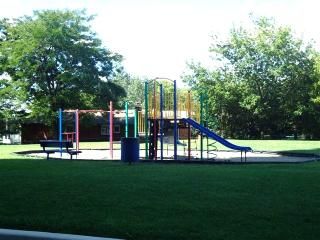 1154 Wilson Avenue - Photo 4