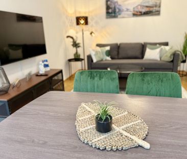 Full Service! Möblierte 2-Zimmer-Wohnung mit Balkon! - Photo 3