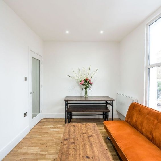 Torriano Avenue, London - Photo 1