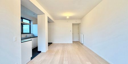Appartement te huur in Oudergem voor € 1.750 met 2 slaapkamers - Photo 3