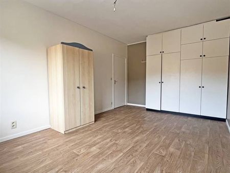 Appartement te huur - Foto 2