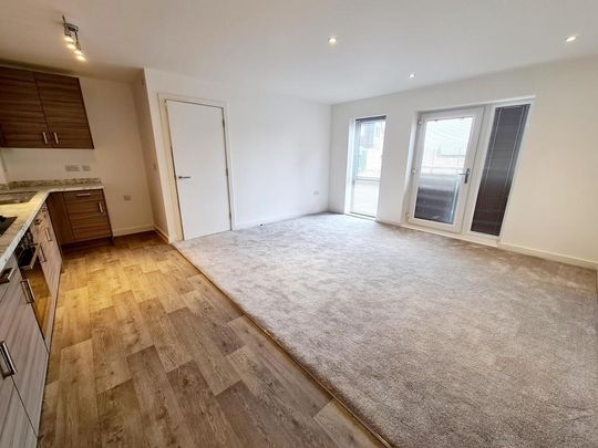 2 bedroom apartment to rent - Photo 1