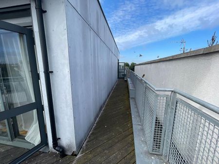 2 bedroom apartment to rent - Photo 4