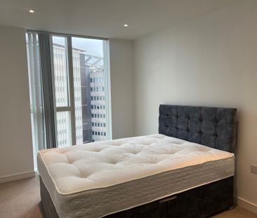 Saffron Square, Croydon - Photo 3