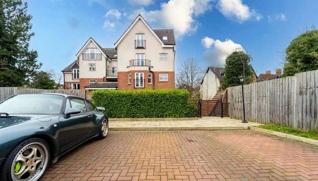 Montague House, Montague Road, Edgbaston, B16 - Photo 1