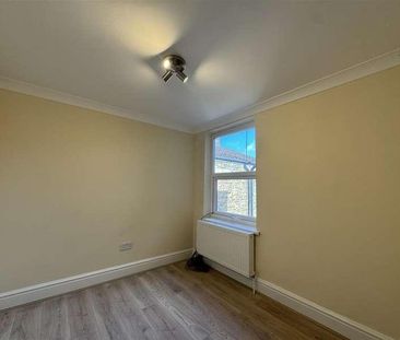Chingford Road, London, E17 - Photo 6