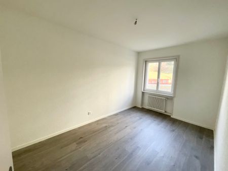 Magnifique appartement de 3 pièces refait à neuf avec balcon - Photo 5