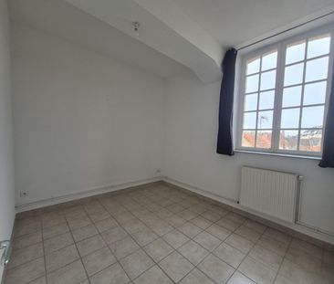 Location Appartement 2 pièces 61m² ST OMER 62500 - Photo 3