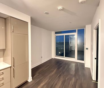 For Lease - 2450 Old Bronte Road Unit# 609, Oakville, Ontario - Photo 2