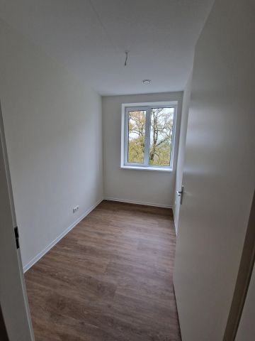 Te huur: Appartement Rijksstraatweg 3 A 16 in Hurdegaryp - Photo 2