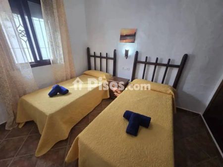 Chalet en alquiler en Calle Carril del Puntalejos, 105 - Photo 3