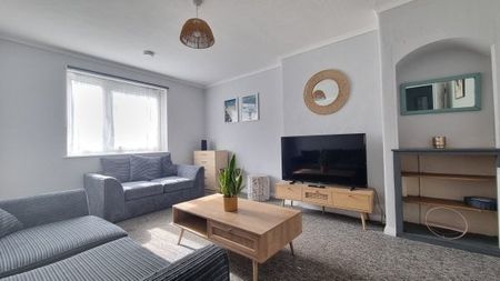 The Avenue, Brighton 1 bedroom house to rent - Photo 2