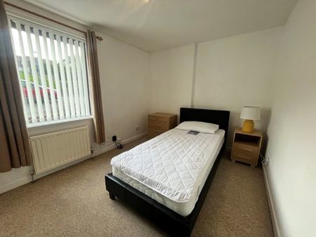 178 Morrison Drive, AB10 7HD, Aberdeen - Photo 2