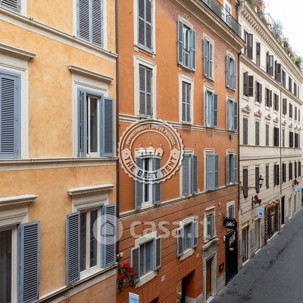 Trilocale in Affitto in Via Frattina 41 a Roma - Photo 1