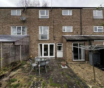 Eyrescroft, Bretton, Peterborough, PE3 - Photo 2