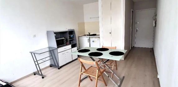 Appartement à louer 1 pièce 20m² - Photo 2