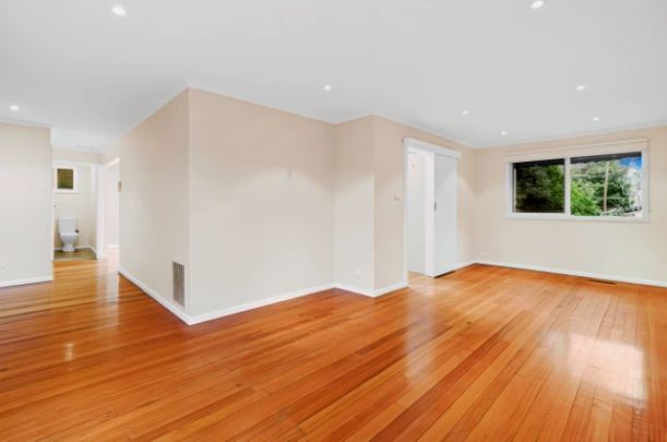 5 Bed, 2 Bath - Photo 1