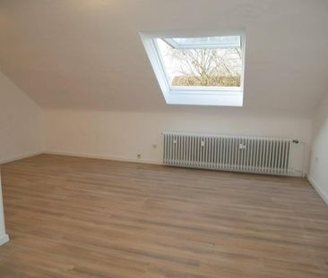 Schöne ruhige 2-Zimmer-Dachgeschosswohnung in Resse - Foto 5